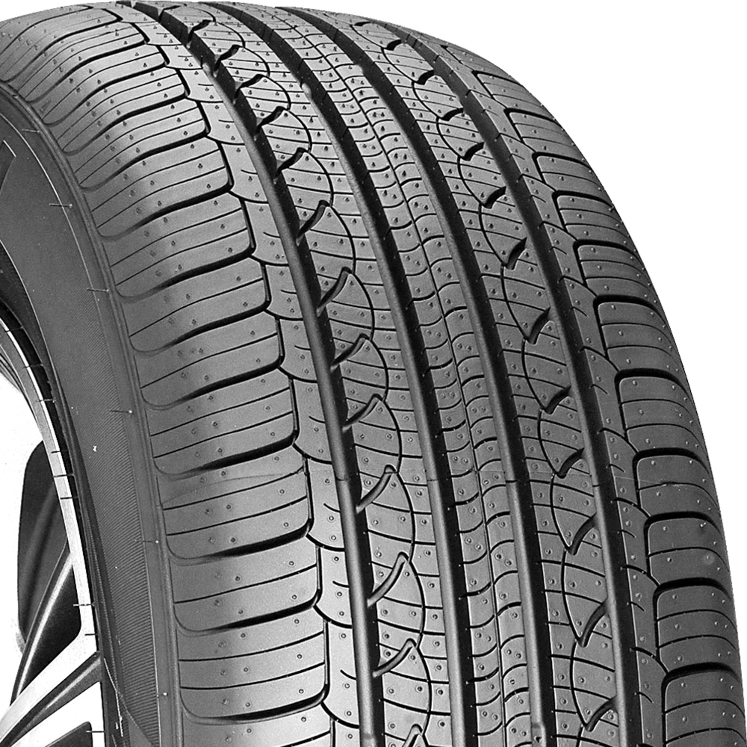 Nexen N'Priz AH8 245/50R17 98V AS A/S All Season Tire