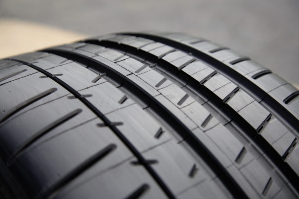 Michelin Pilot Super Sport (*) 265/35R19 ZR 98Y XL